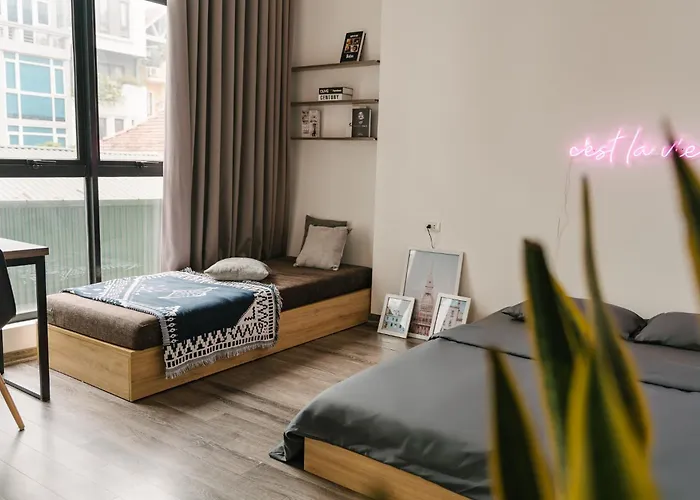 Dalili Homestay - Budget Room Near Old Quarter
